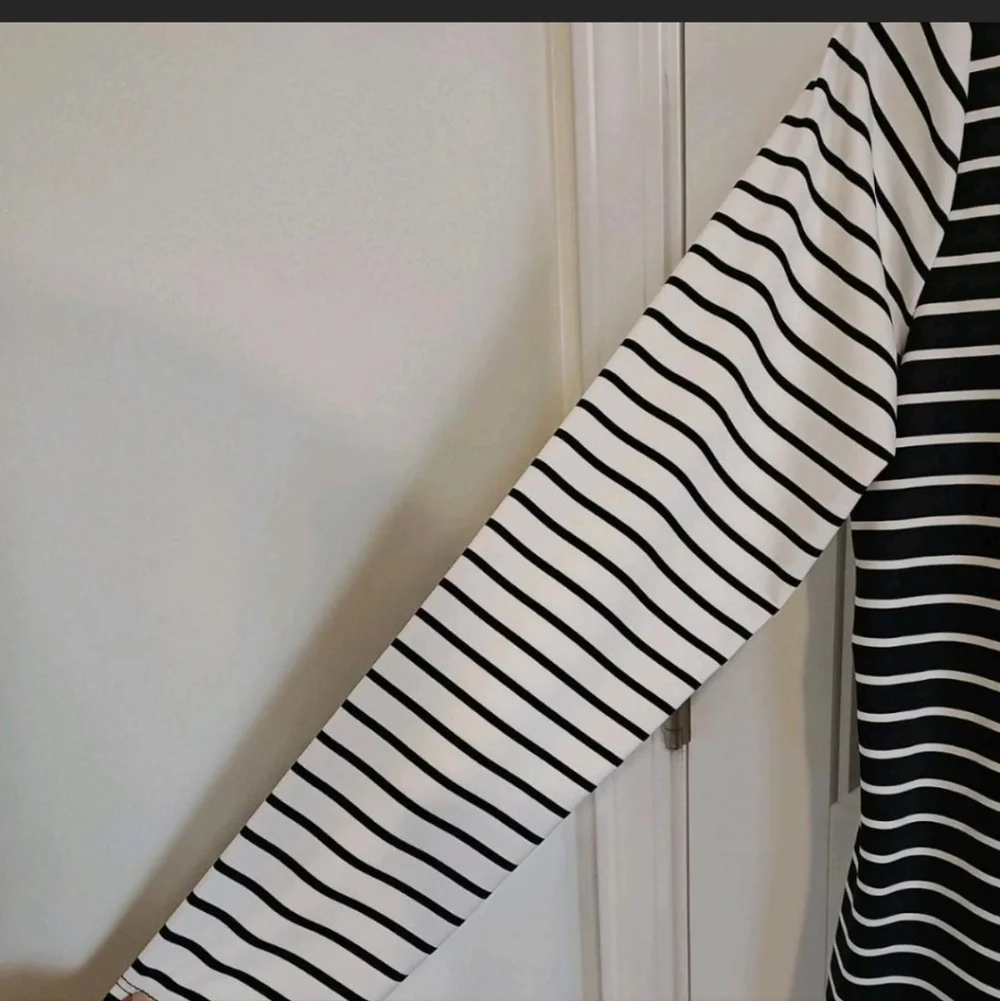 Susan Graver Black and White Striped Long Sleeve Top - Picture 5 of 6